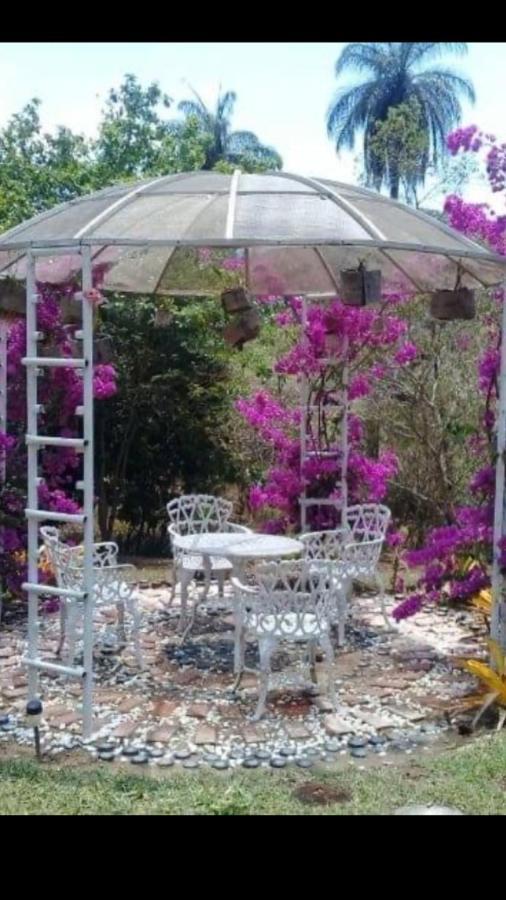Pousada Rancho Flores Каете Екстер'єр фото